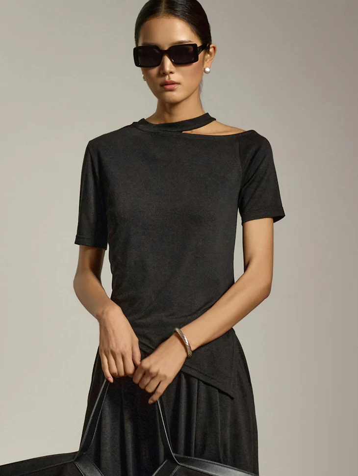 E3817 Cutout Top