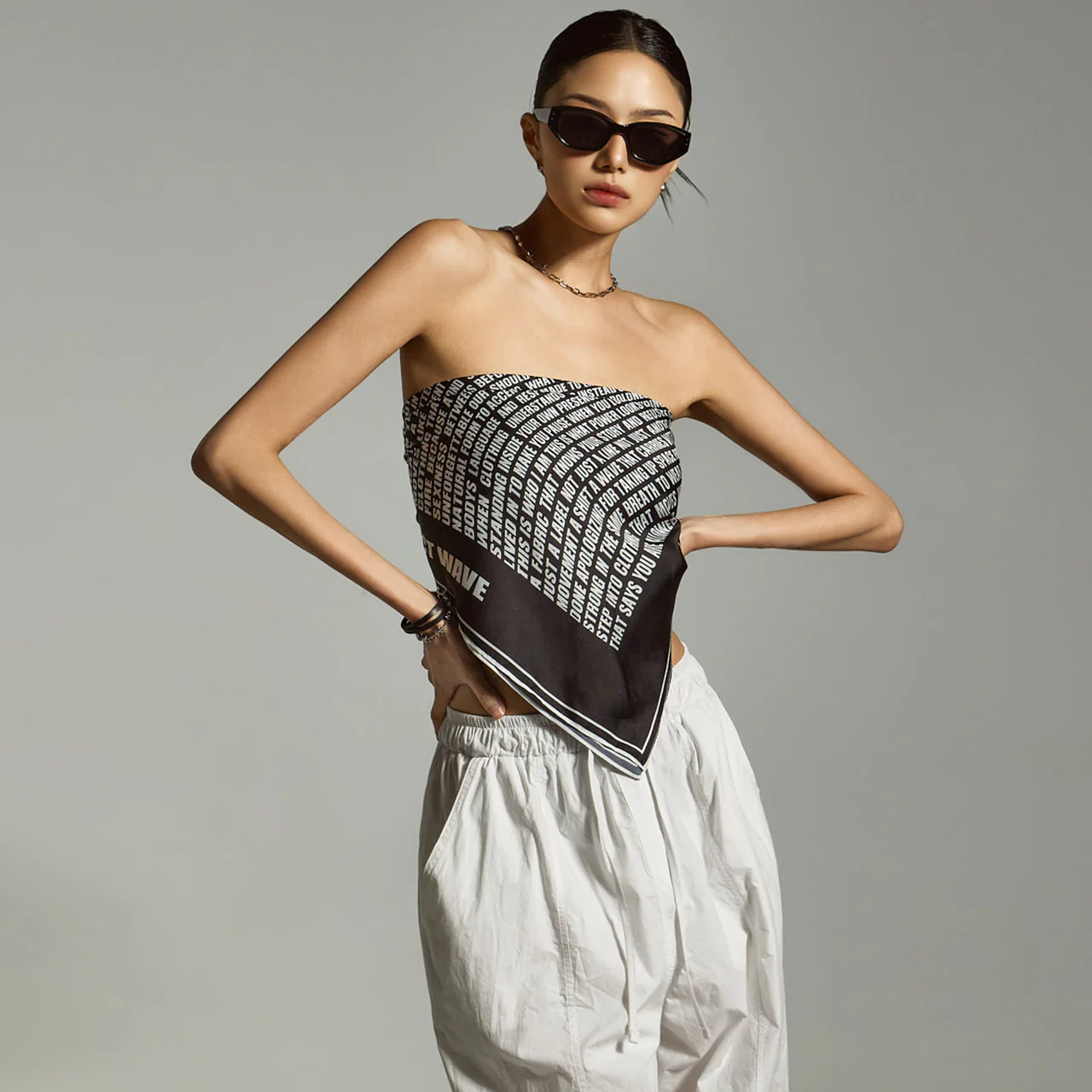 E3851 Printed Scarf Top - Image 2