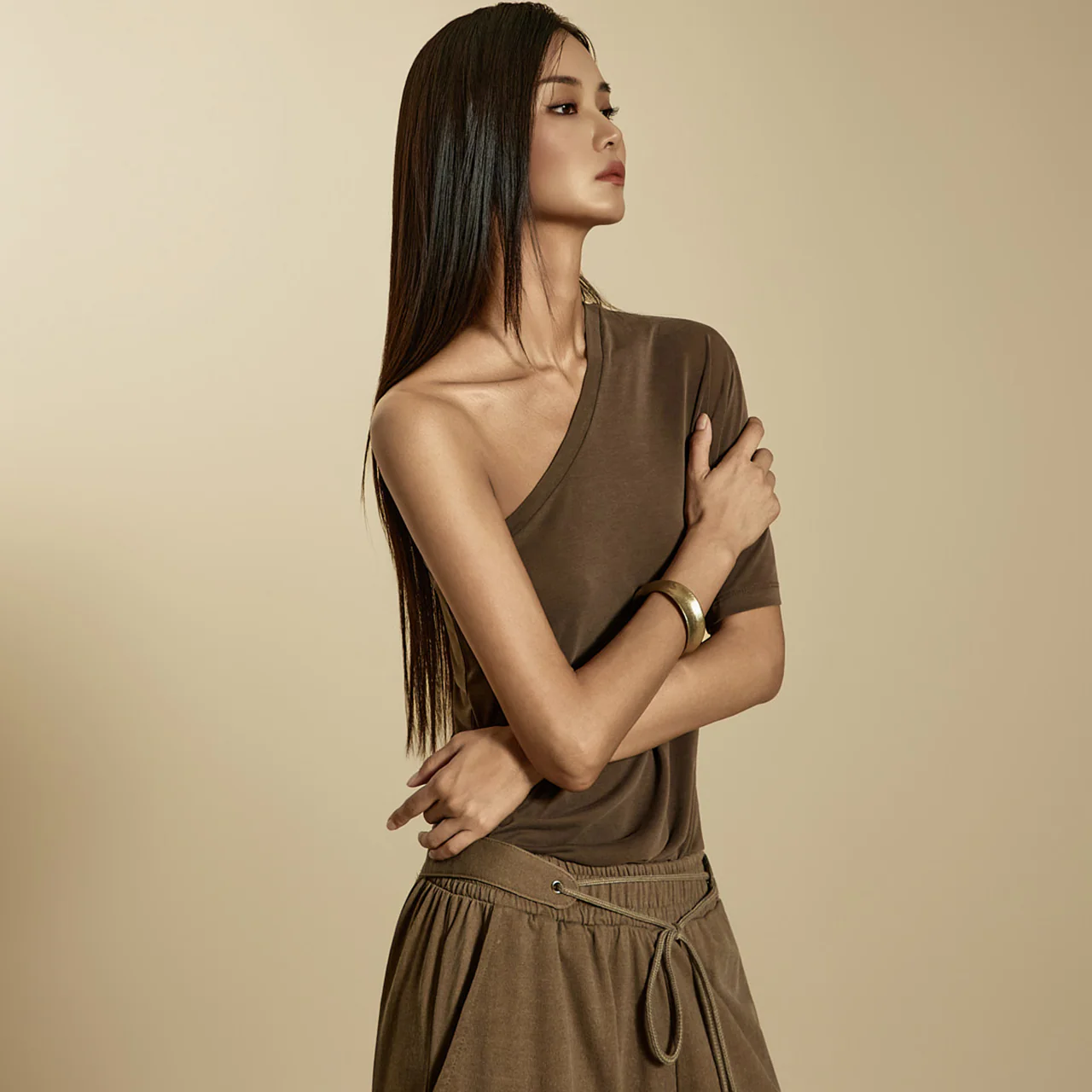 E3910 One Shoulder Top - Image 2