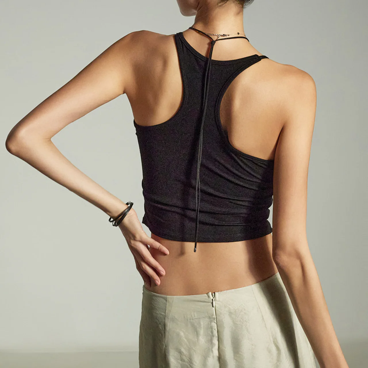E3926 Cap Sleeveless Top - Image 2
