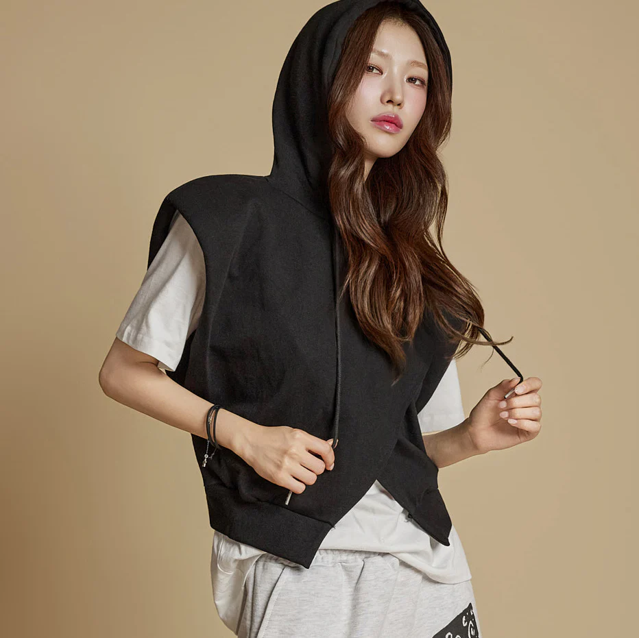 E3939 Hooded Vest Top - Image 2