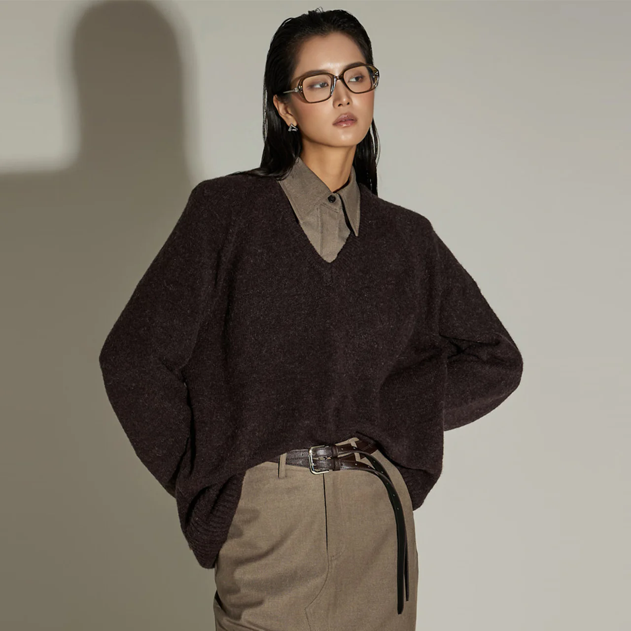 E3979 V-Neck Knit - Image 2