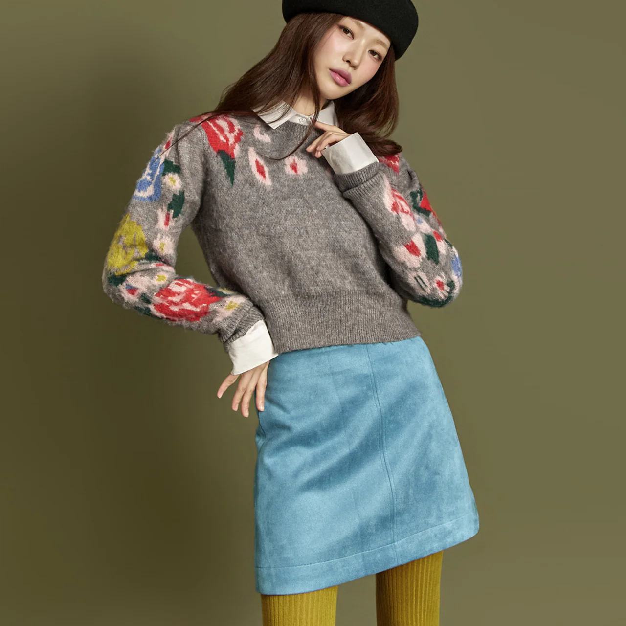 E4023 Soft Flower Knit - Image 2