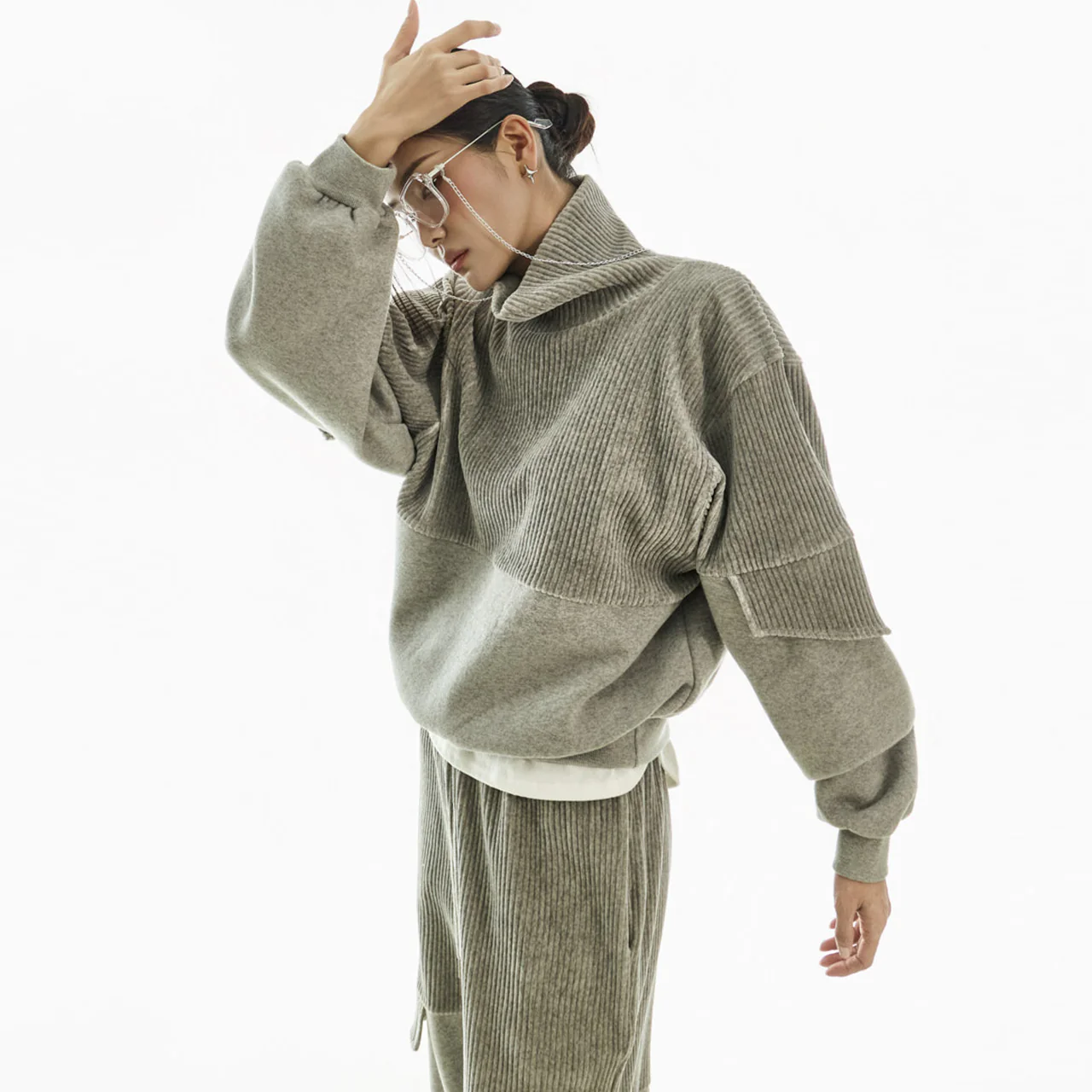 E4082 Fleece Sweatshirts - Image 2