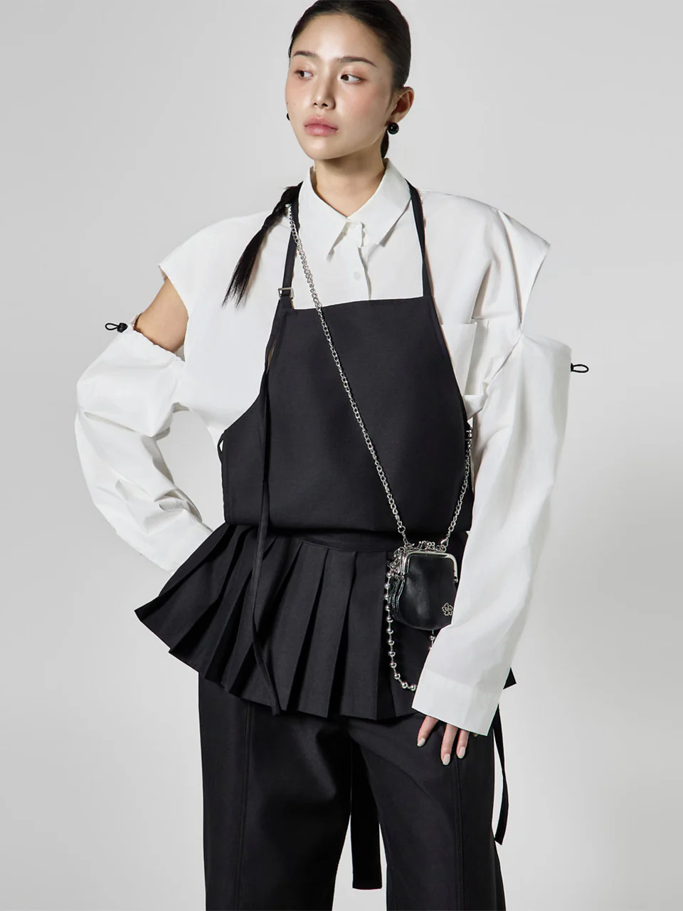 E4119 Pleated Apron Top