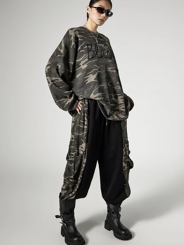 E4145 Camouflage Lettering Top