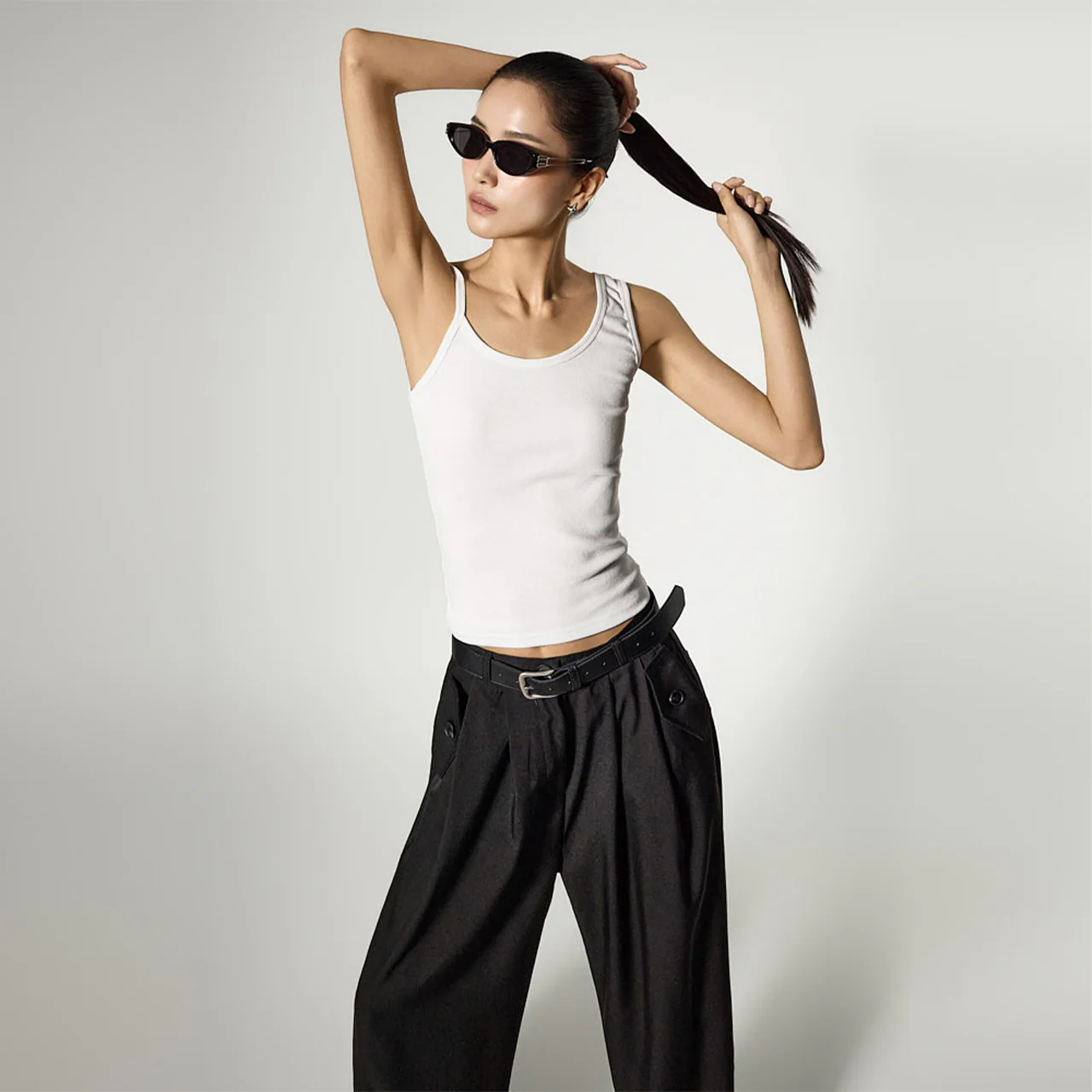 E4192 Asymmetrical Sleeveless Top - Image 2