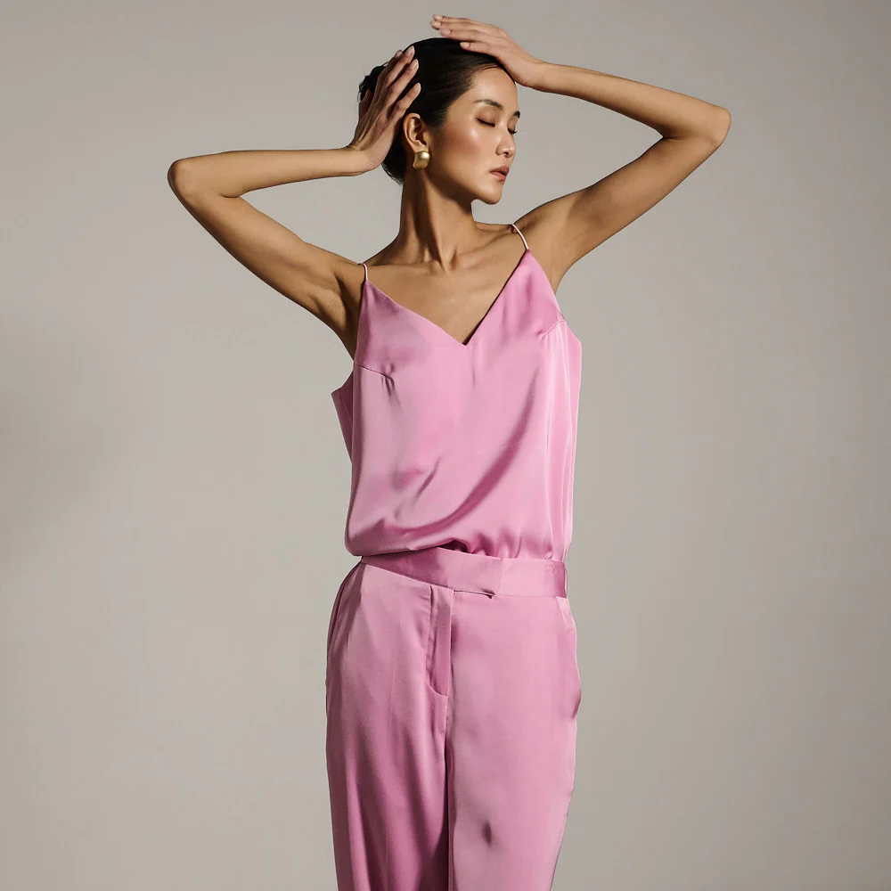 E9030 Pintuck Sleeveless Top - Image 2