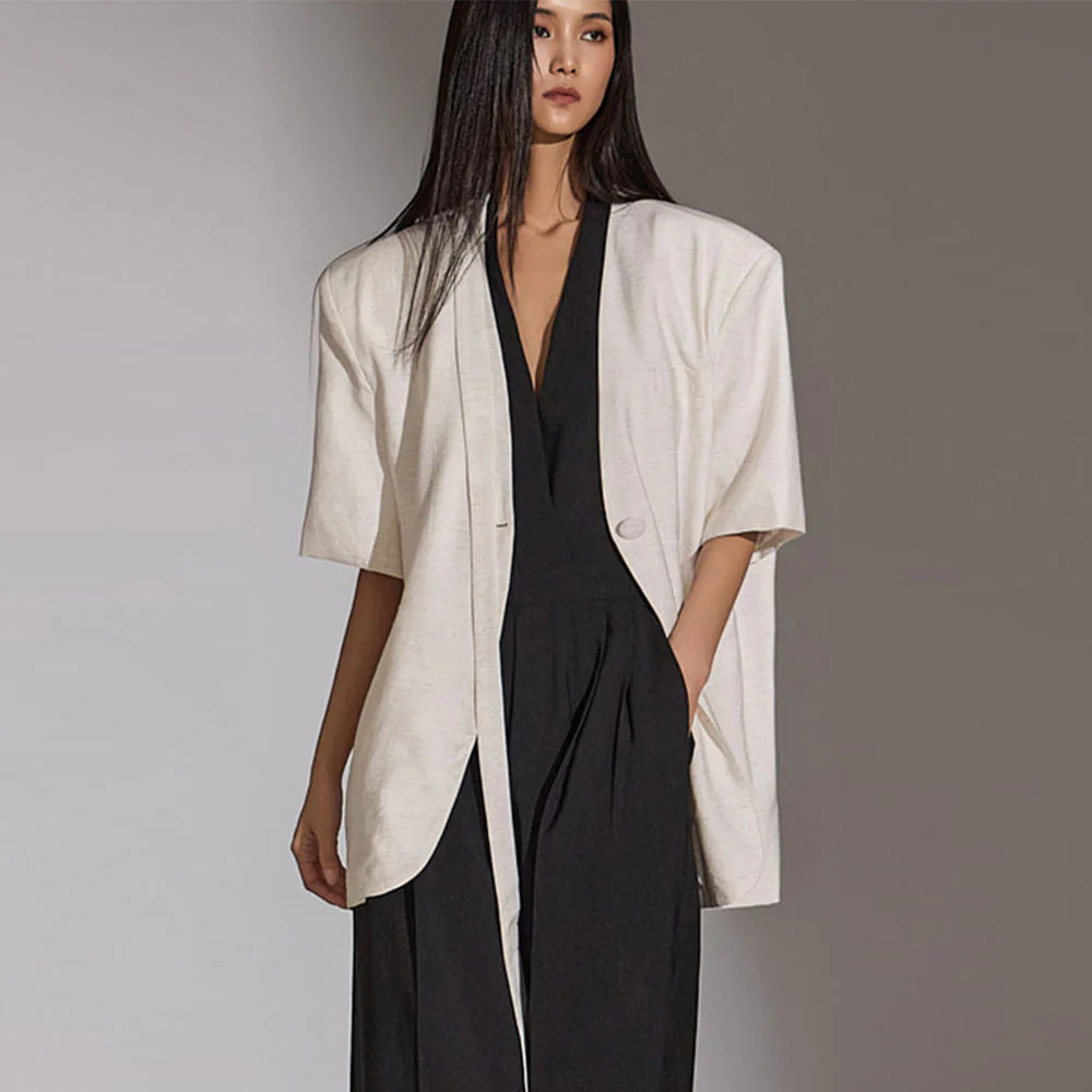 J2300 Strappy Jacket - Image 2