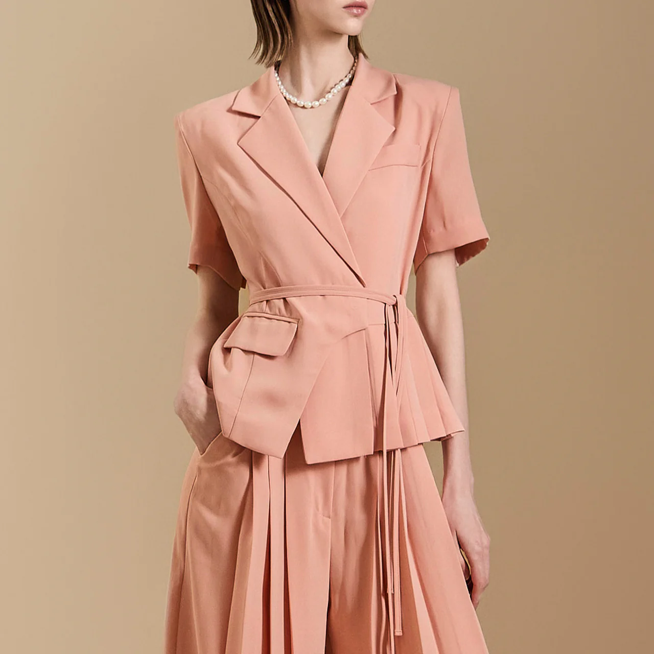 J2314 Jacket with Strap - Image 2