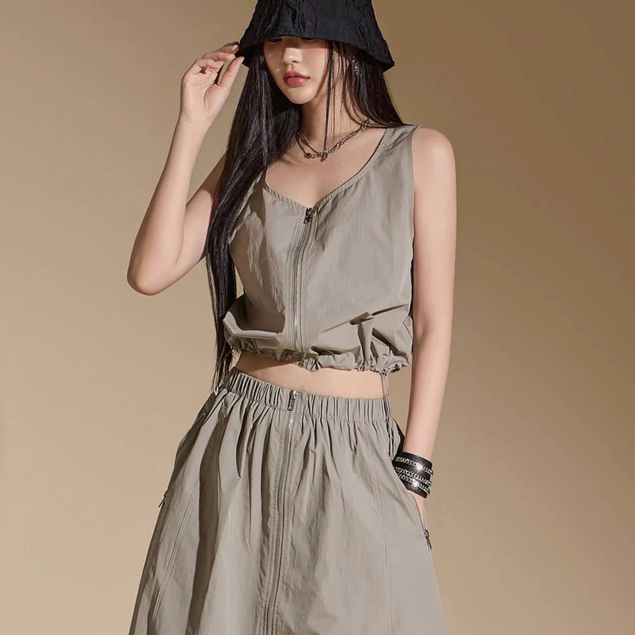 J2331 Zipper Vest - Image 2
