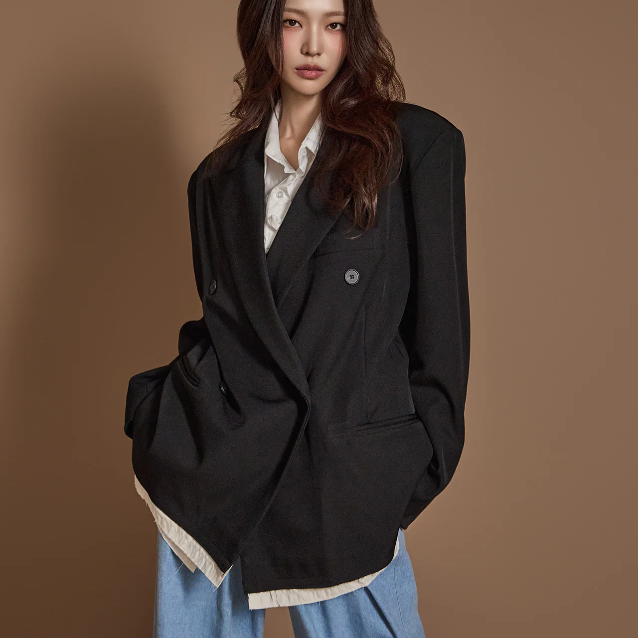 J2402 Color Contrasting Jacket - Image 2