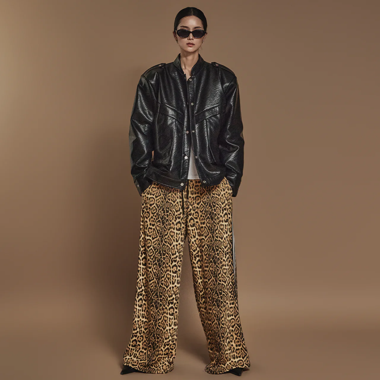 J2441 Leather Jumper Jacket - Image 2