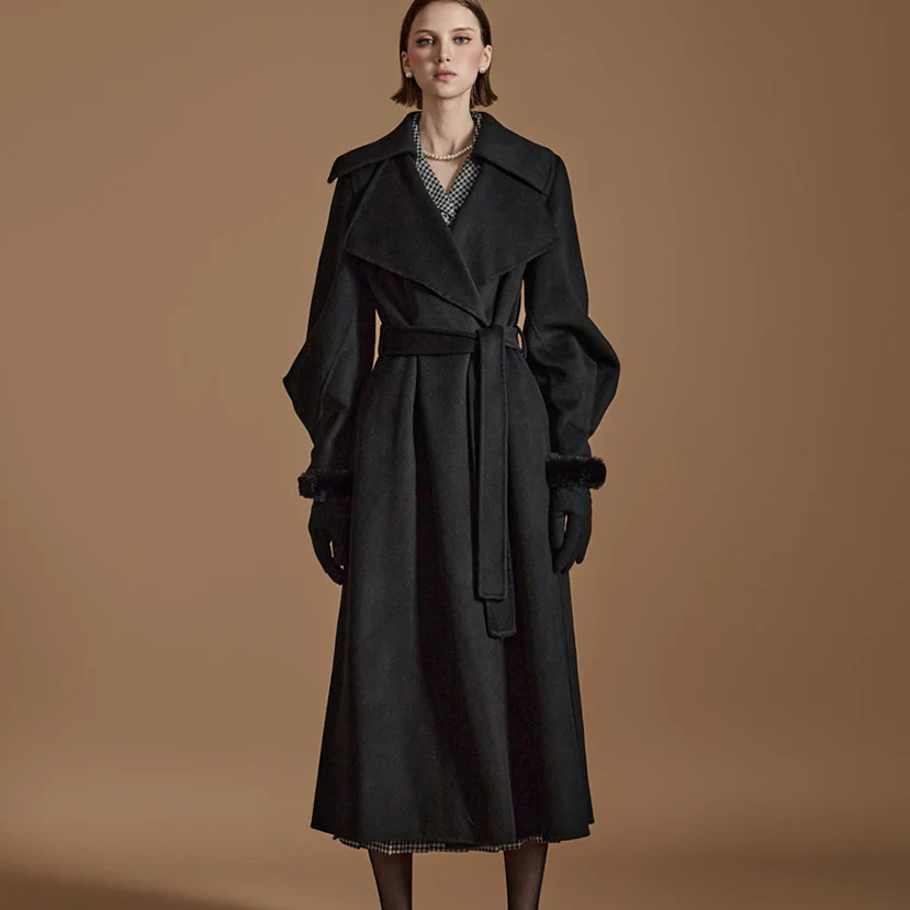 J2516 Cashmere Handmade Coat - Image 2
