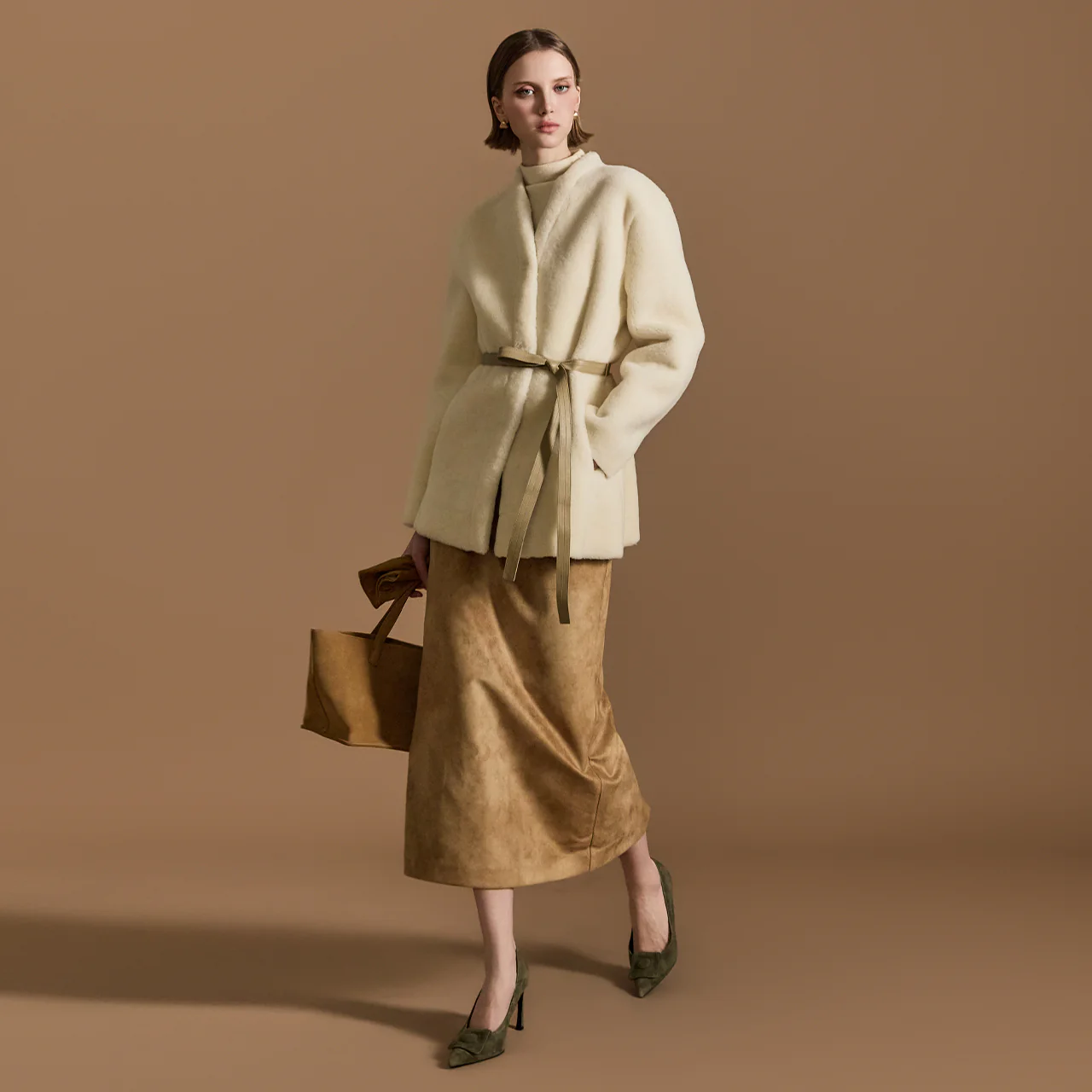 J2550 Shearling Jacket With Belt - Image 2