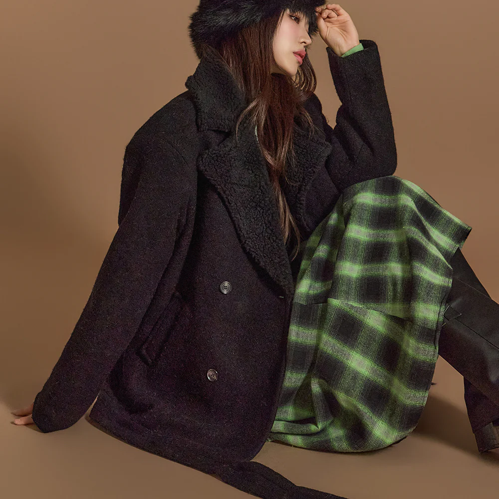 J2557 Belted Quilted Coat - Image 2