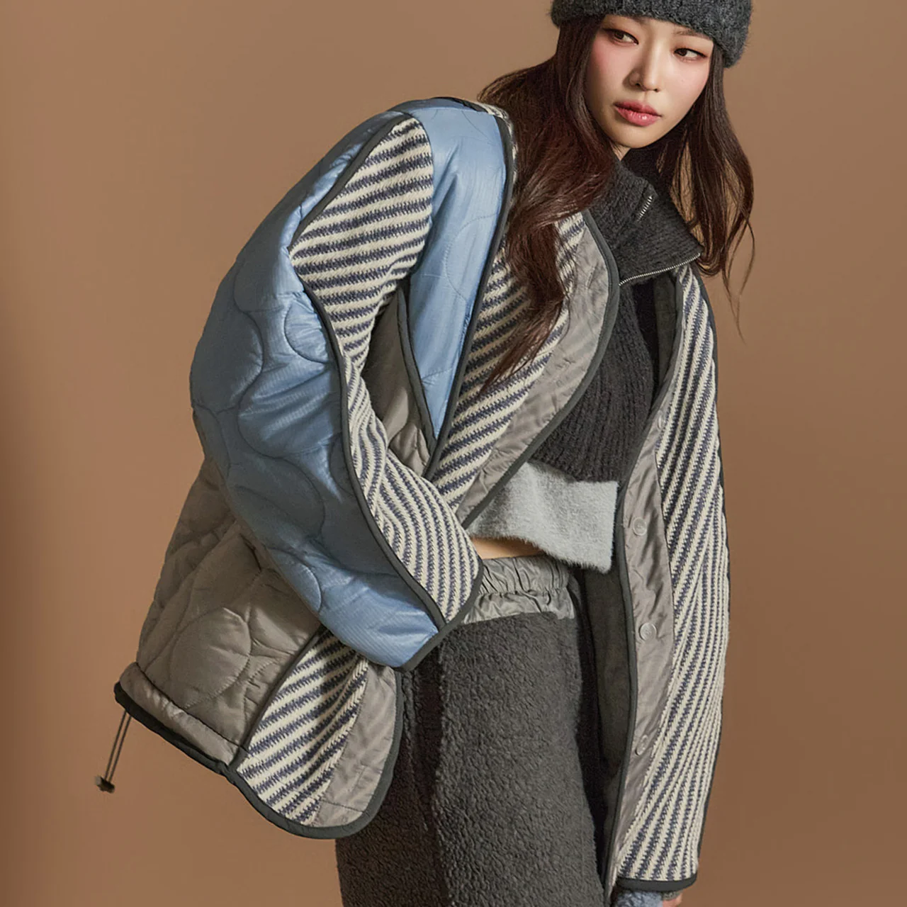 J2559 Quilted Mix Jumper - Image 2
