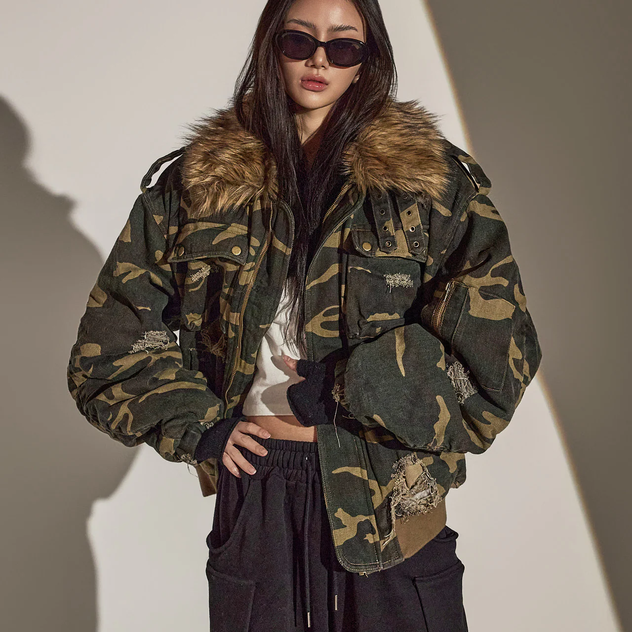 J2587  Fur Jumper - Image 2
