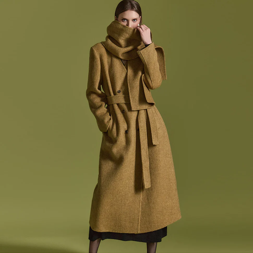 J2600 Wool Coat With Muffler - Image 2