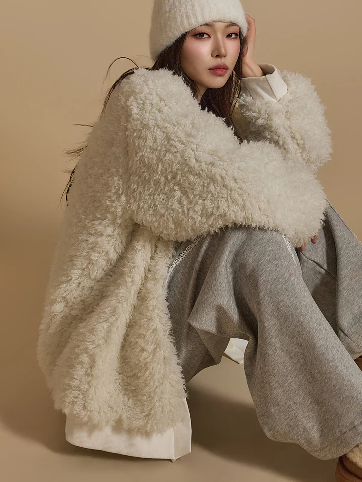 J2608 Bouclé Cardigan