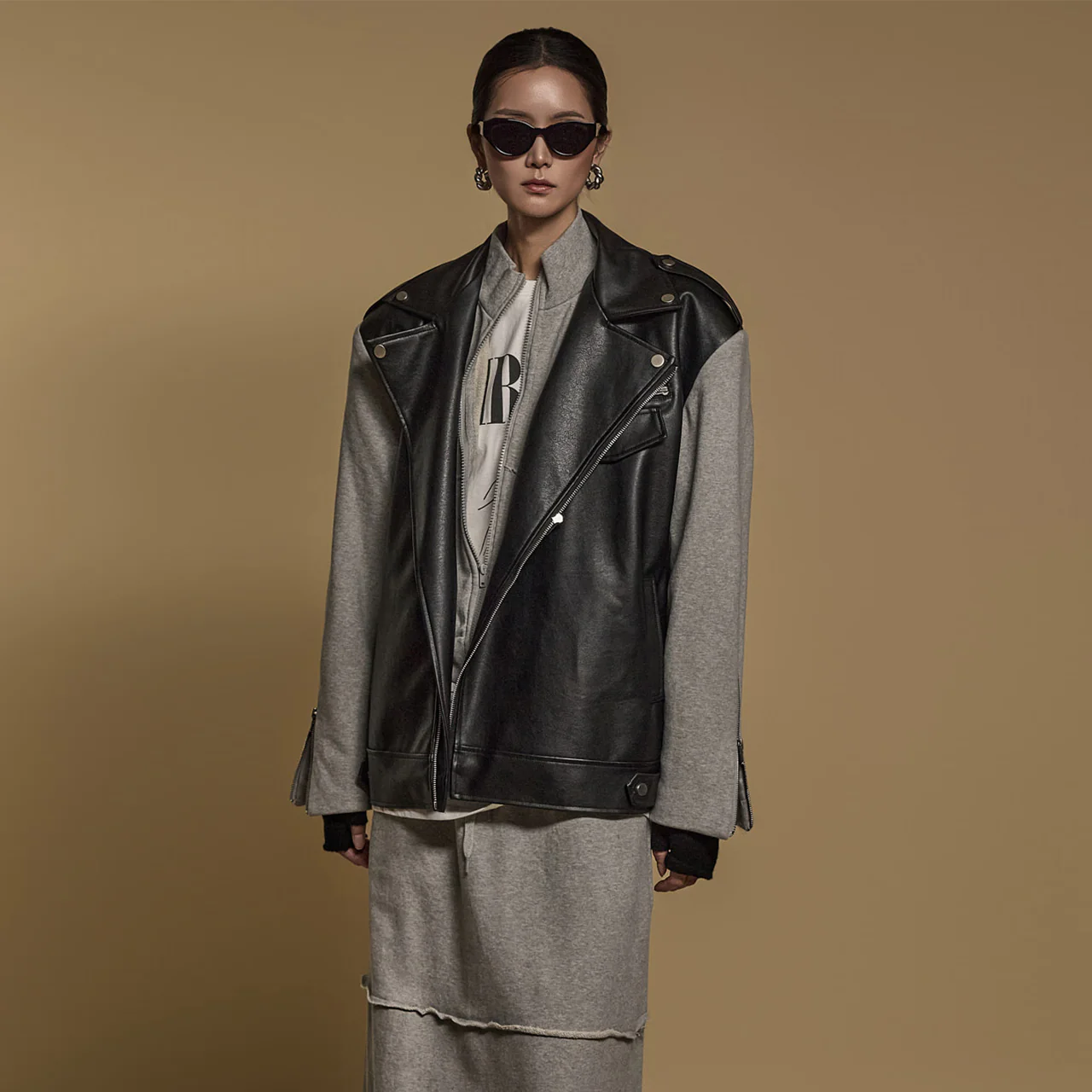 J2613 Leather Jacket With Strap - Image 2