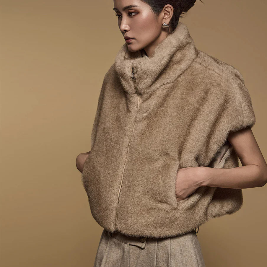 J2615 Faux Fur Vest - Image 2