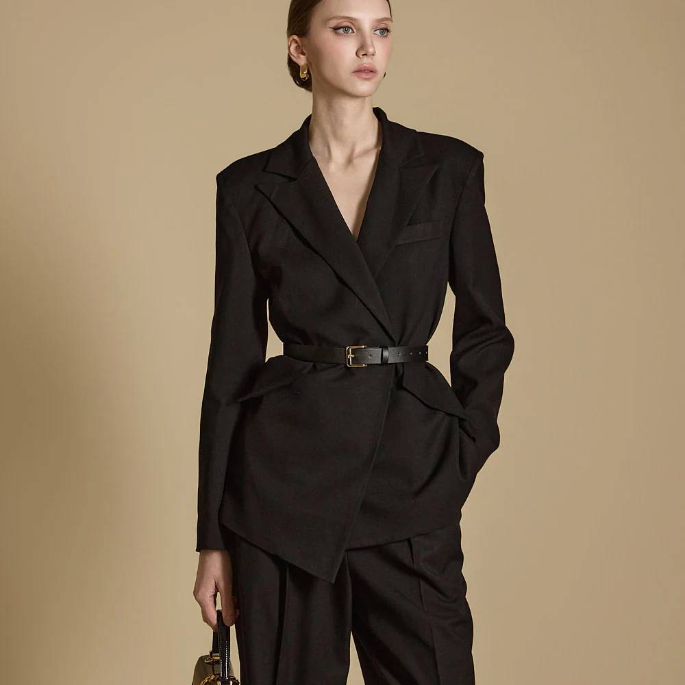 J2630 Shoulder Pad Jacket - Image 2