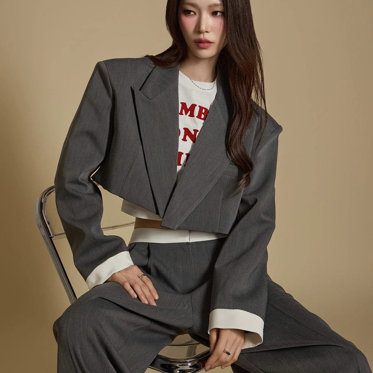 J2637 Shoulder Pad Cropped Jacket - Image 2