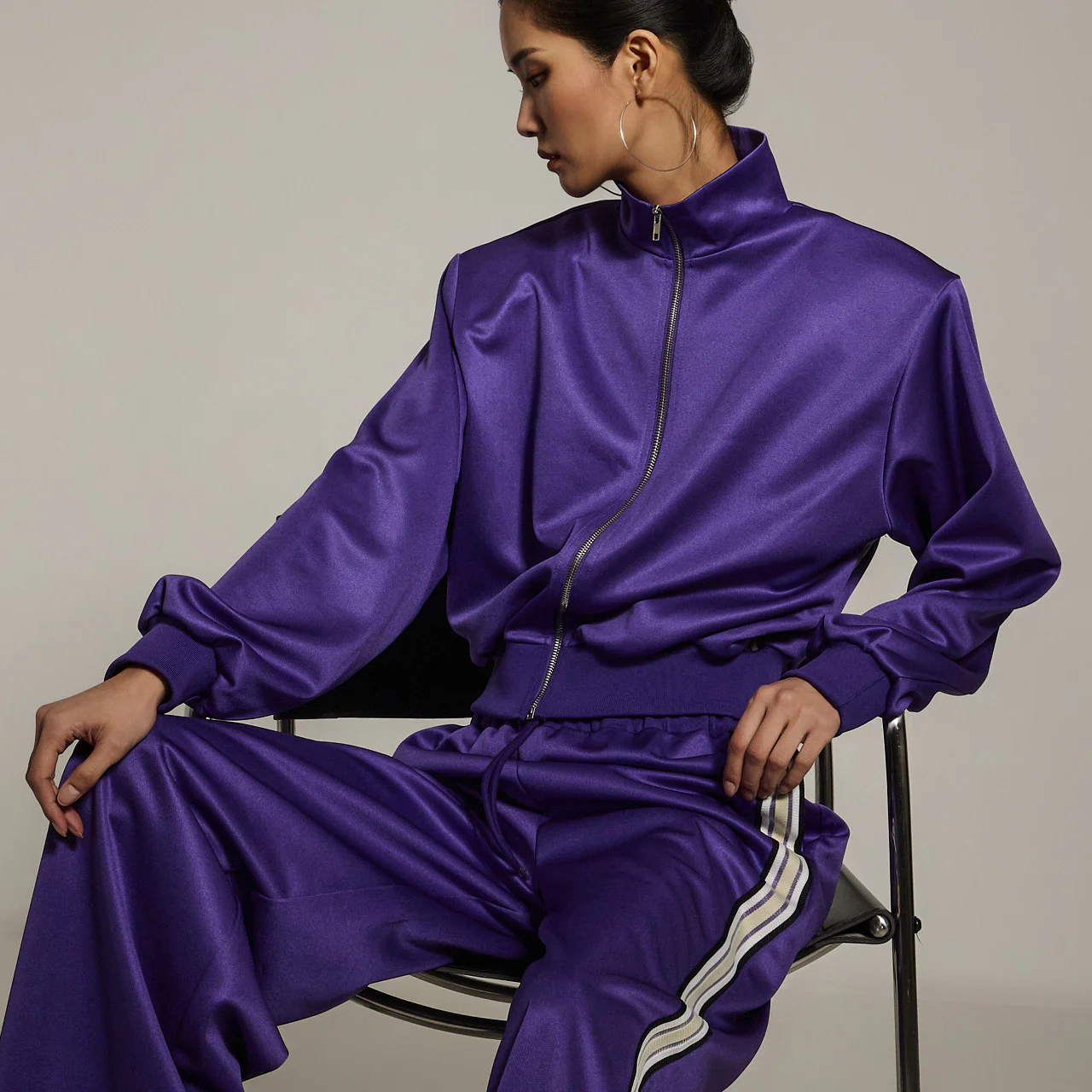 J2640 Glossy Zip-Up Jackets - Image 2