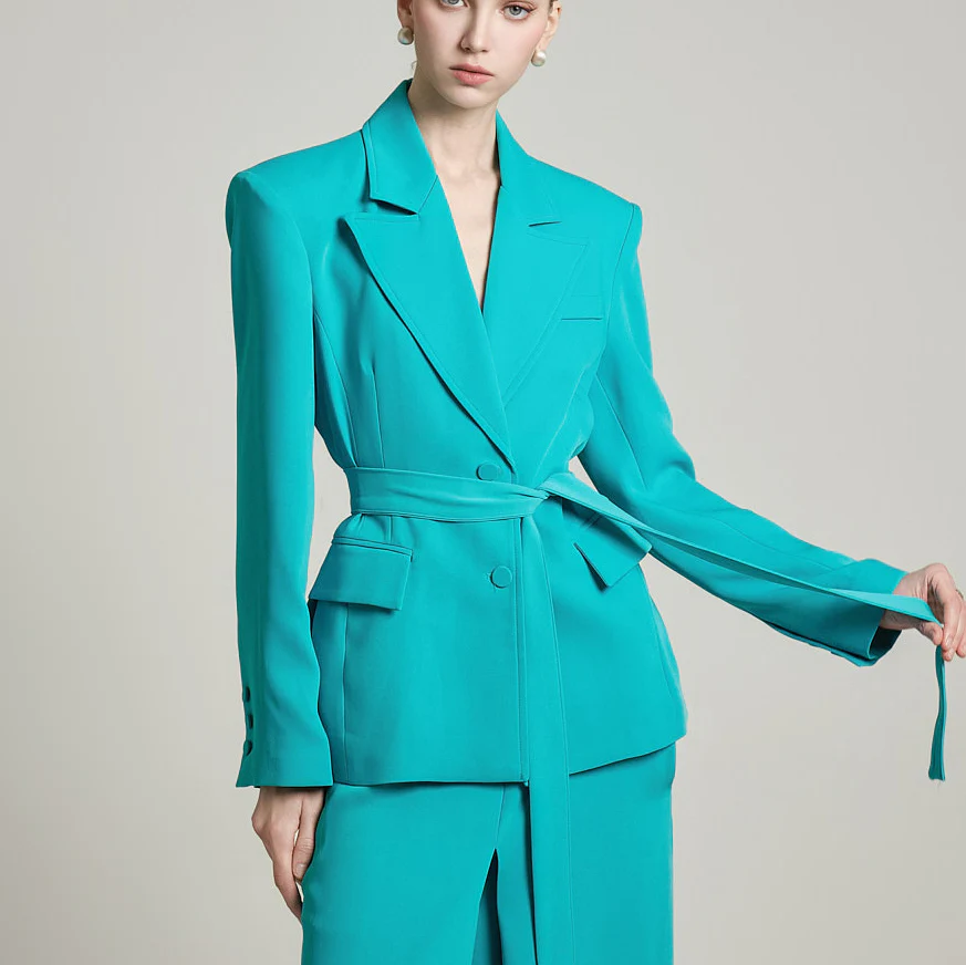 J2673 Jacket with Strap - Image 2