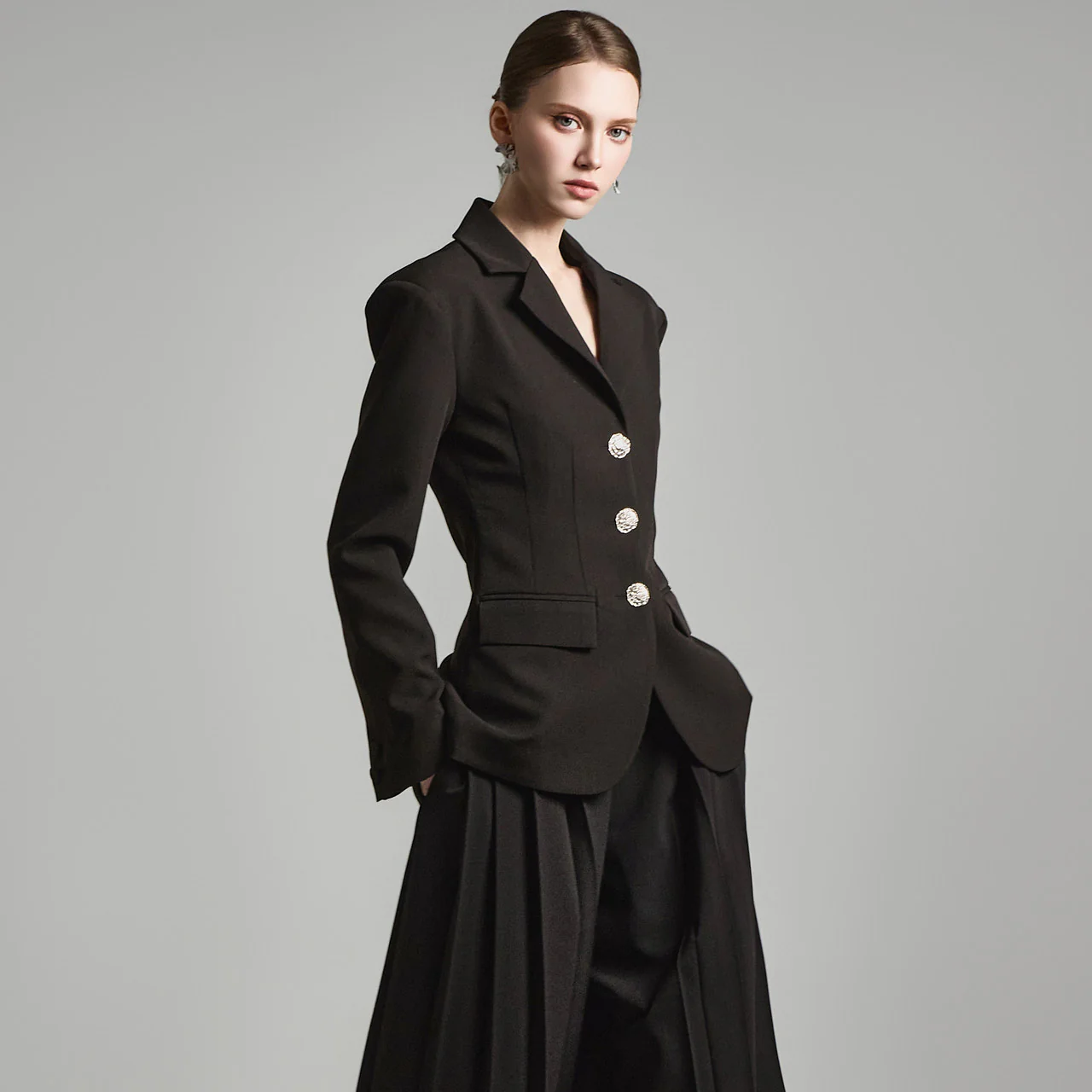 J2702 Pintuck Jacket - Image 2