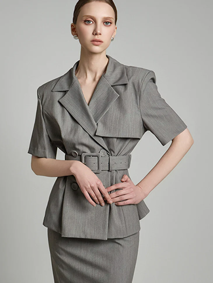 J2728 Short-Sleeved Jacket with Belt