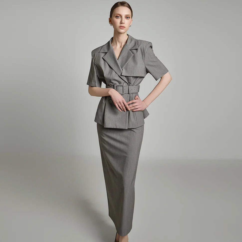 J2728 Short-Sleeved Jacket with Belt - Image 2