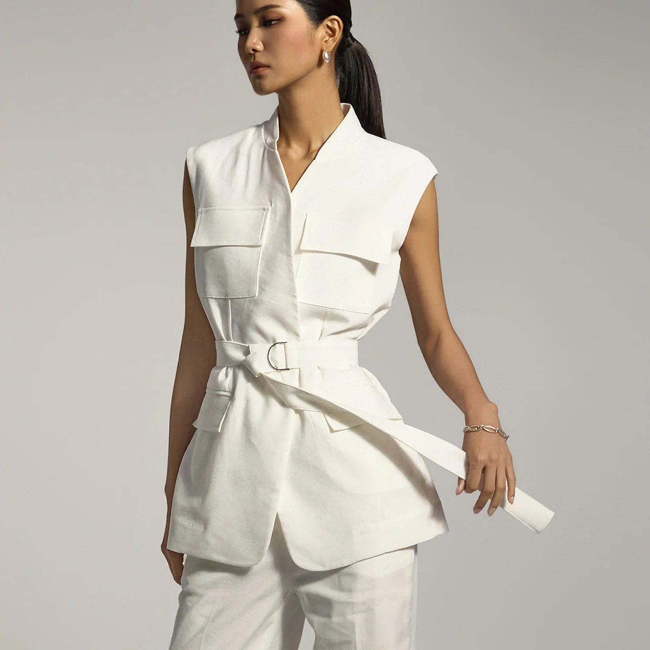 J2758 Vest with Belt - Image 2