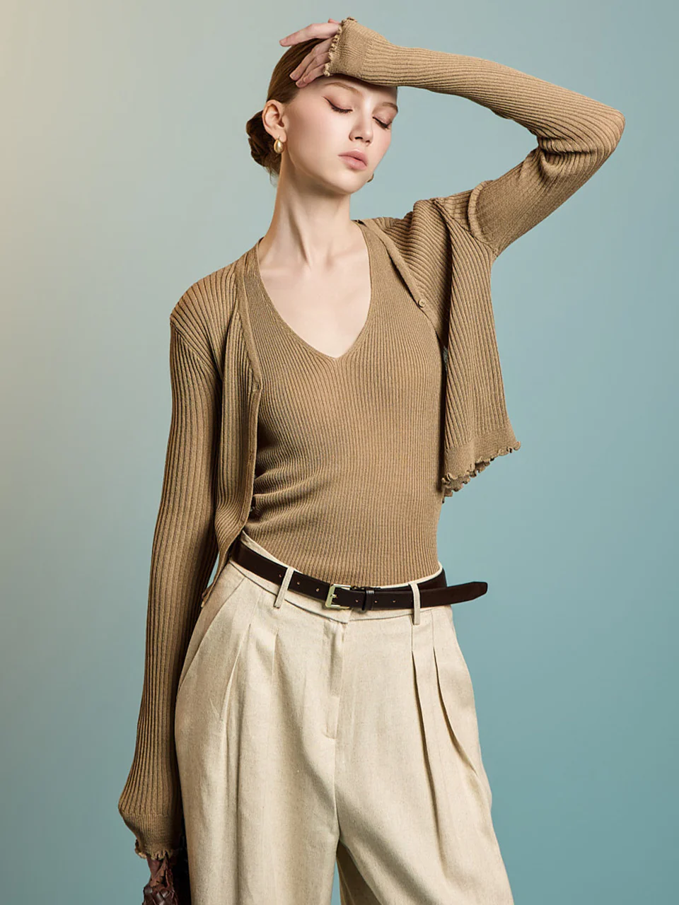 J2788 Halterneck Sleeveless Set Cardigan