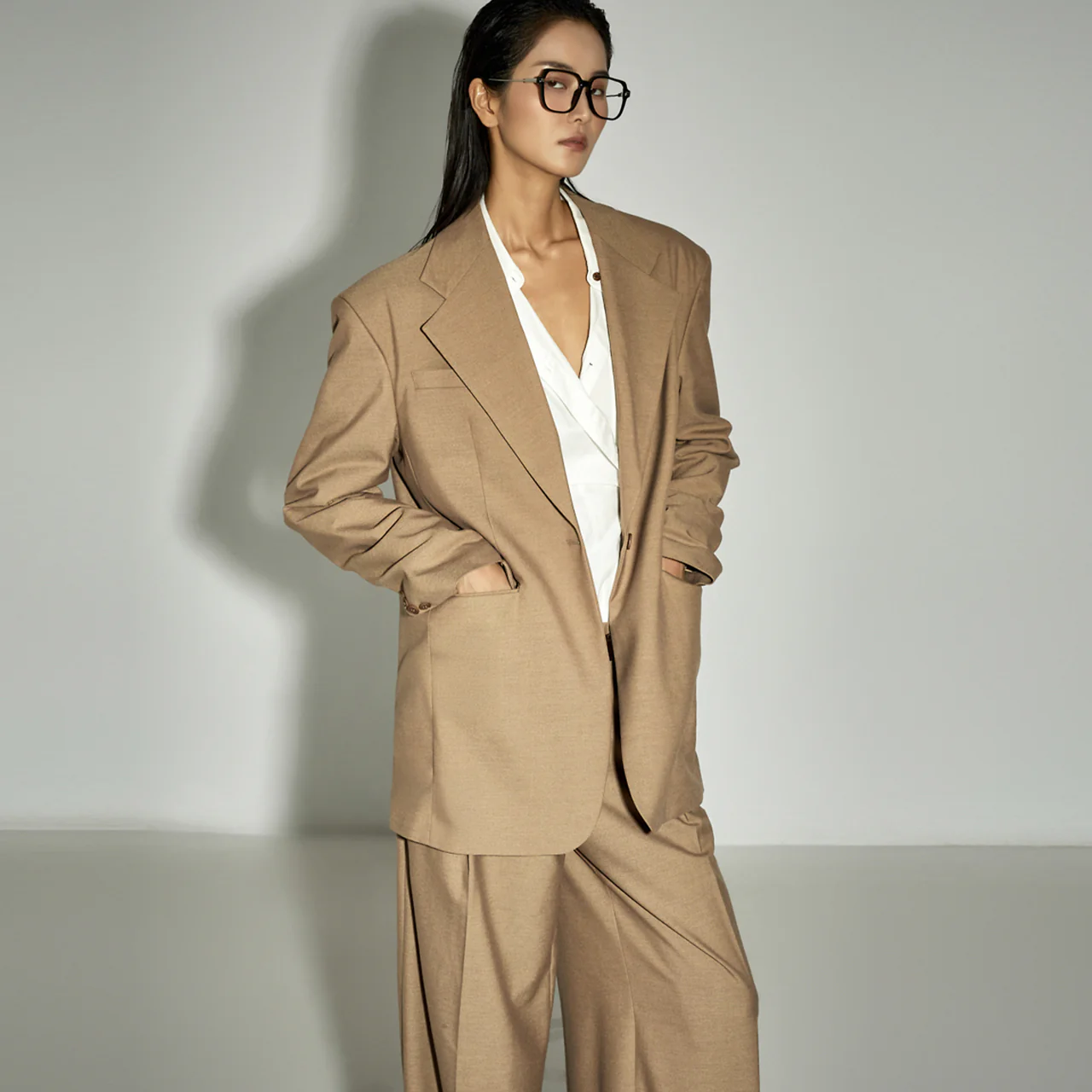 J2846 Pintuck Jacket - Image 2
