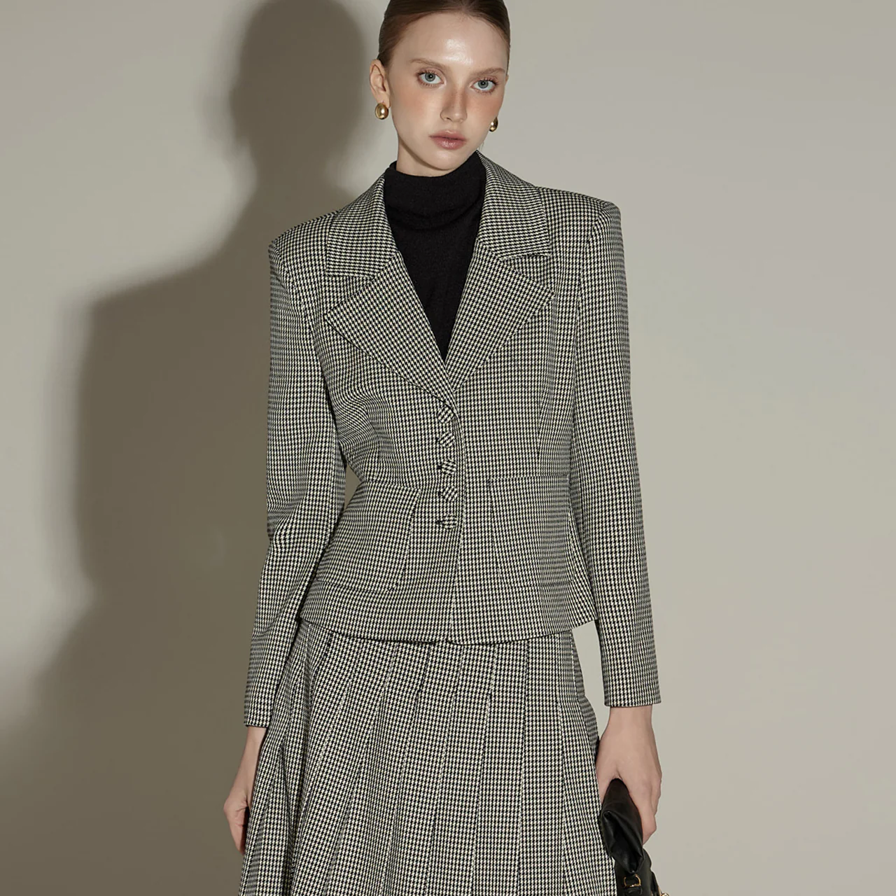 J2884 Gingham Checkered Jacket - Image 2
