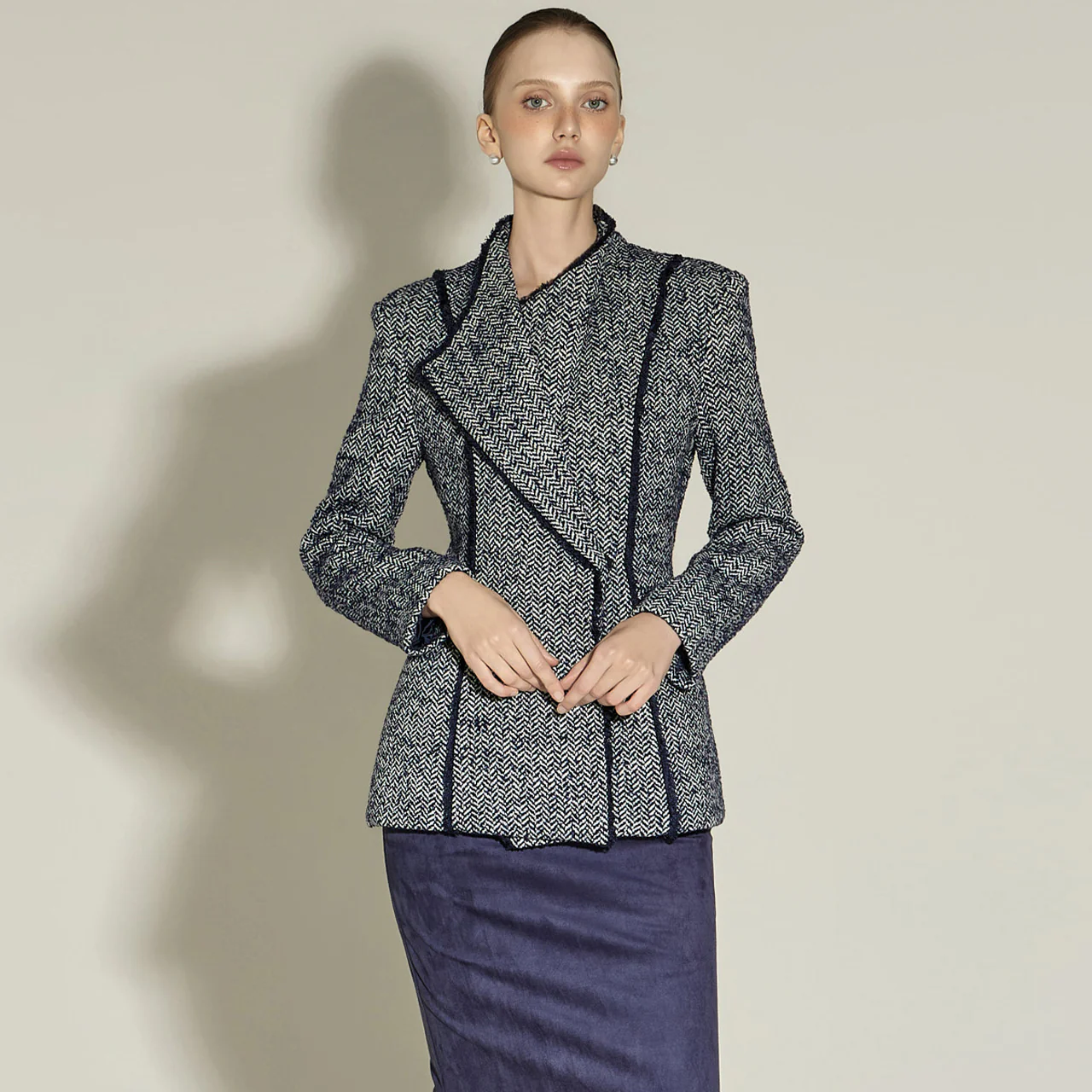 J2908 Herringbone Jacket - Image 2