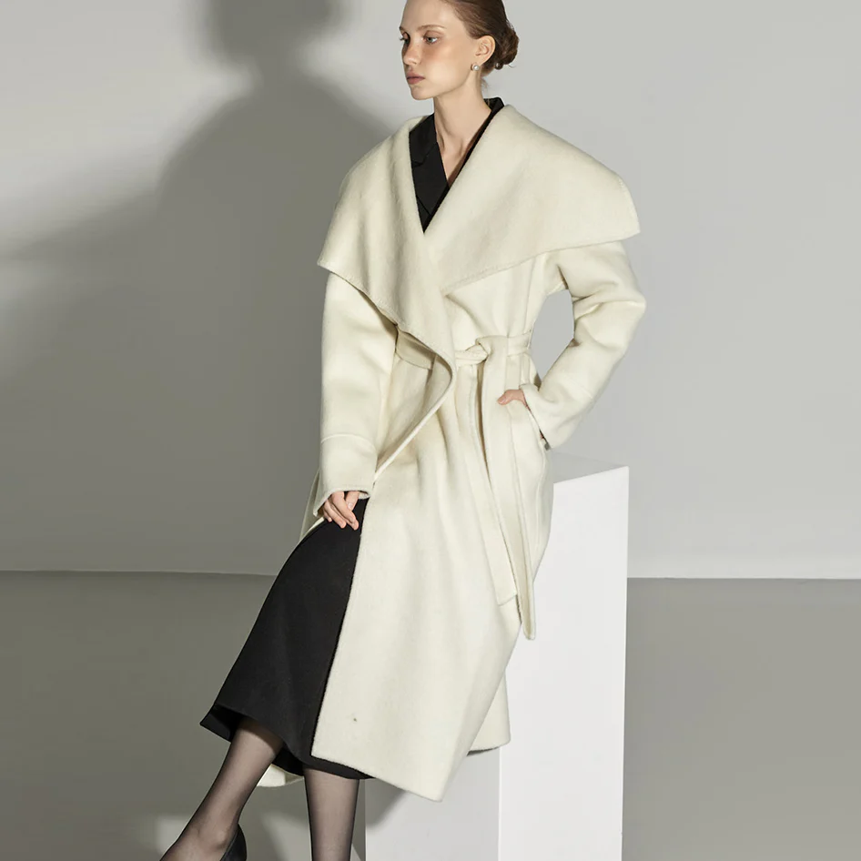J2920 Wool Wide Collar Coat - Image 2