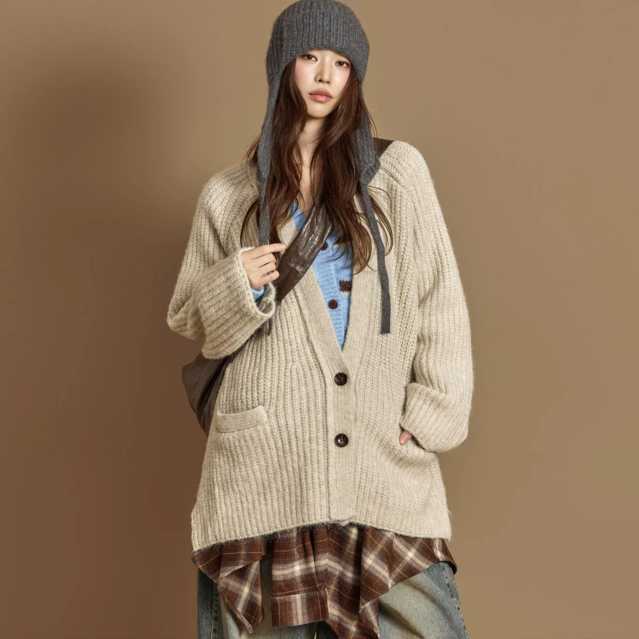 J2929 Knit Cardigan - Image 2