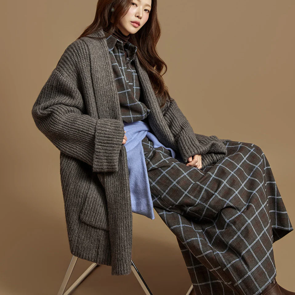 J2942 Knit Cardigan - Image 2