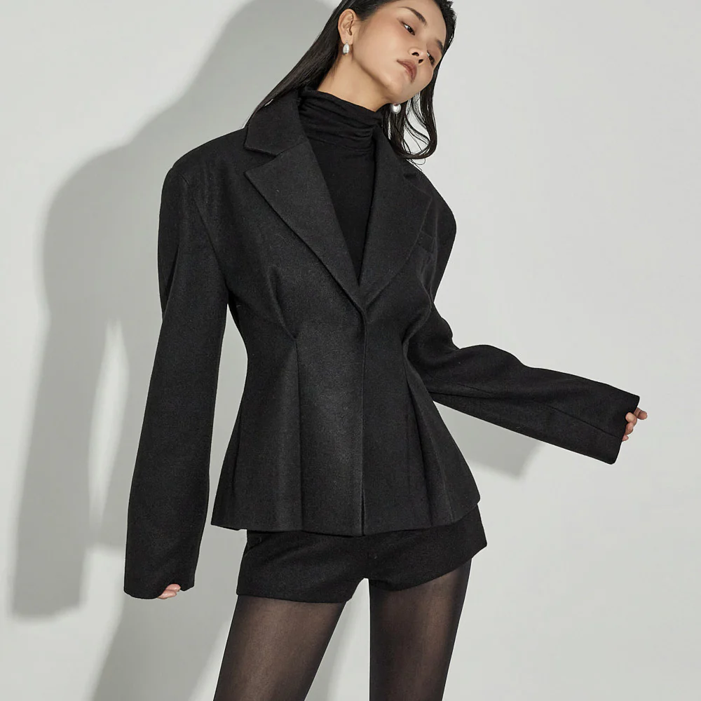 J2955 Collar Pintuck Jacket - Image 2