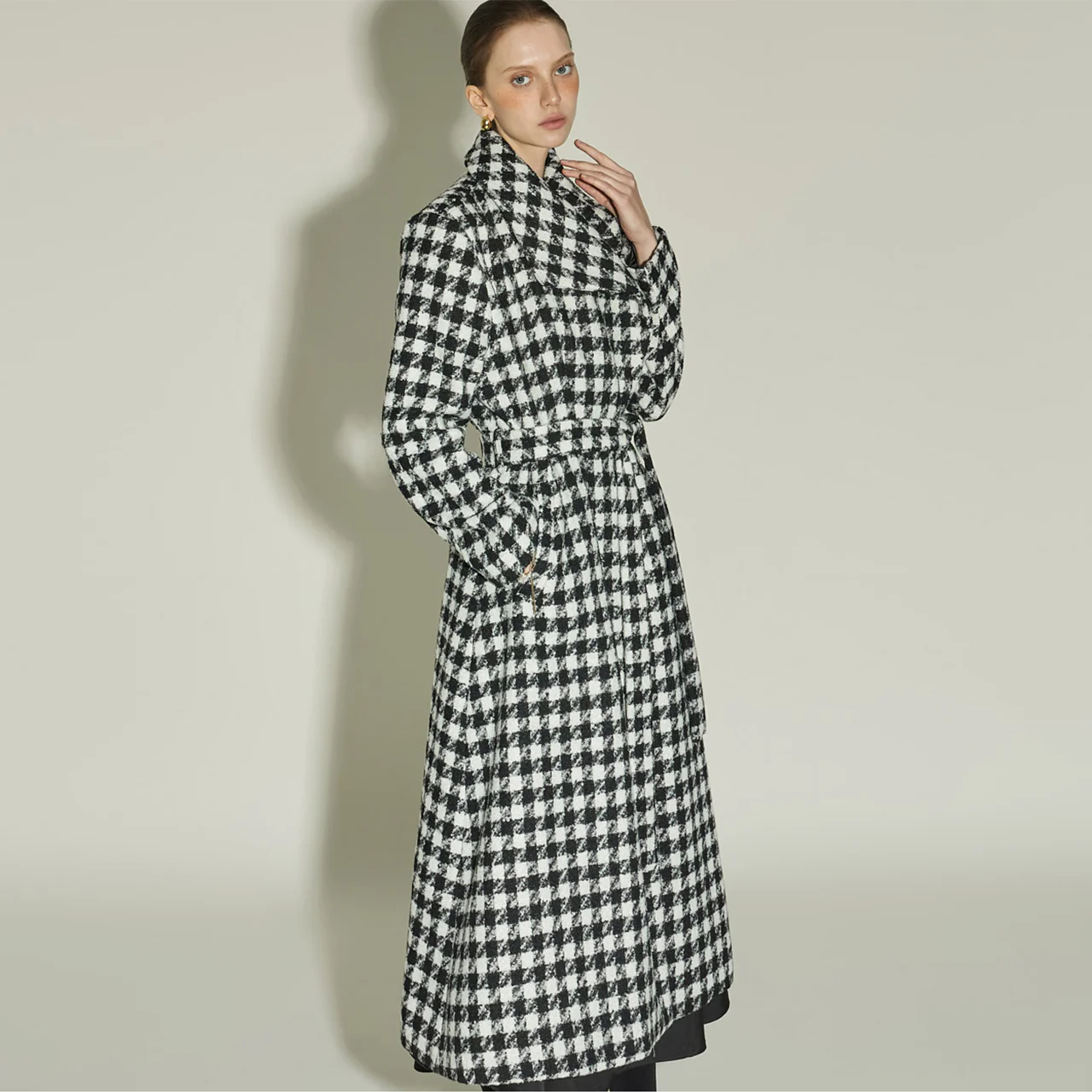 J3004 Coat with Strap - Image 2