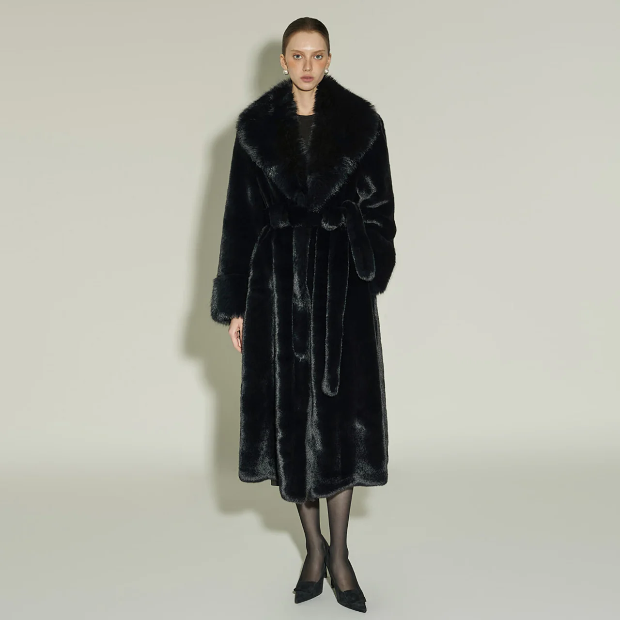 J3005 Faux Fur Coat - Image 2