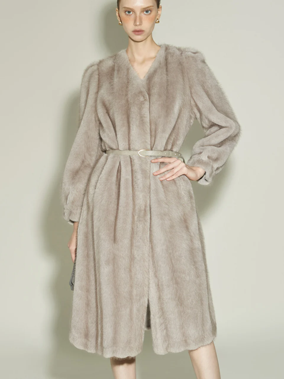 J3010 Faux Fur Coat