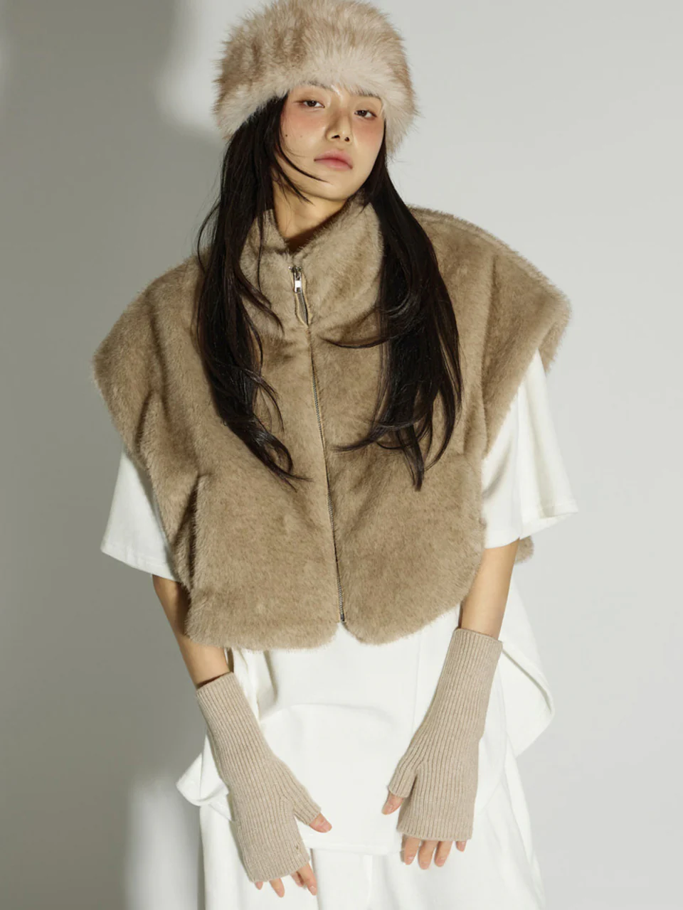 J3011 Faux Fur Vest
