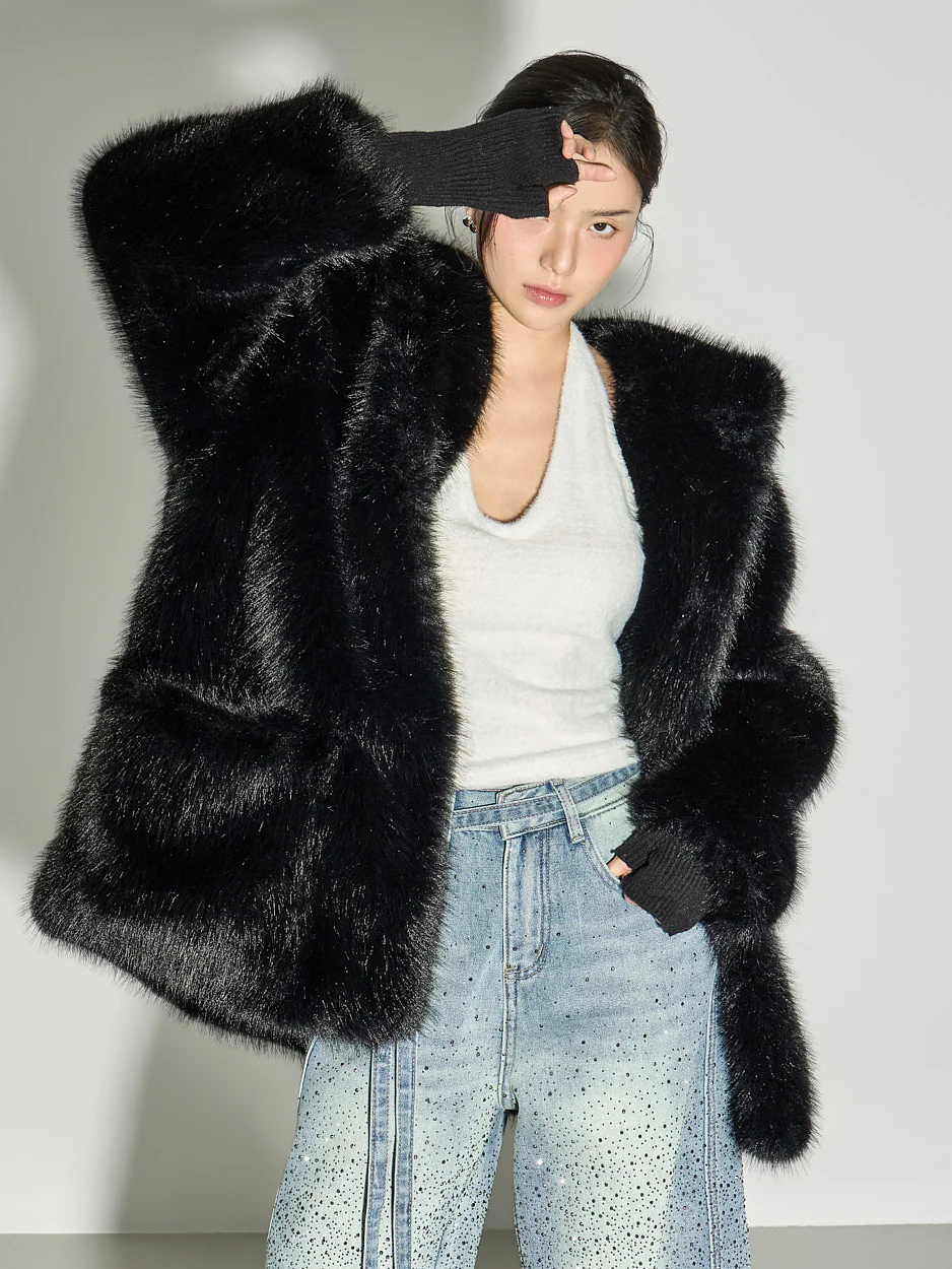 J3021 Fur Hooded Jumper