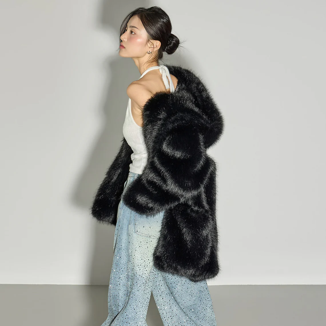 J3021 Fur Hooded Jumper - Image 2