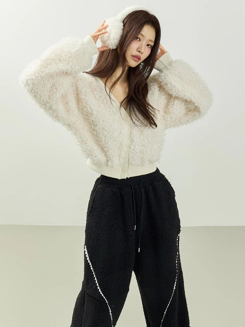 J3062 Boucle Fleece Crop Cardigan