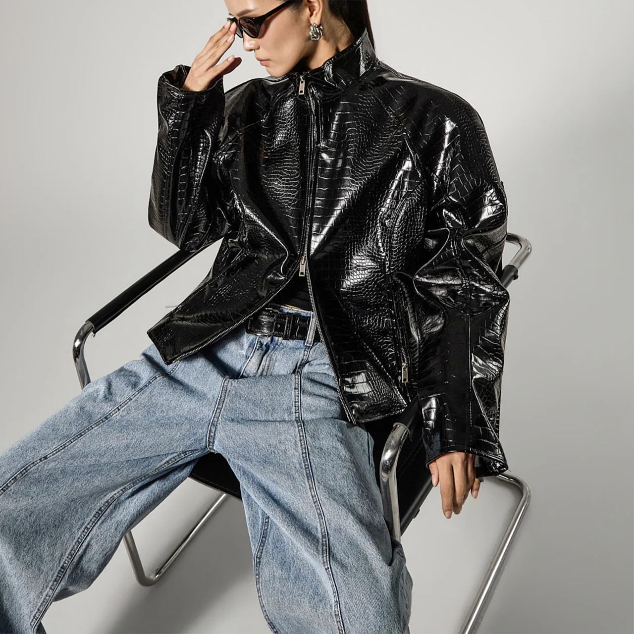 J3132 Crocodile Jacket - Image 2